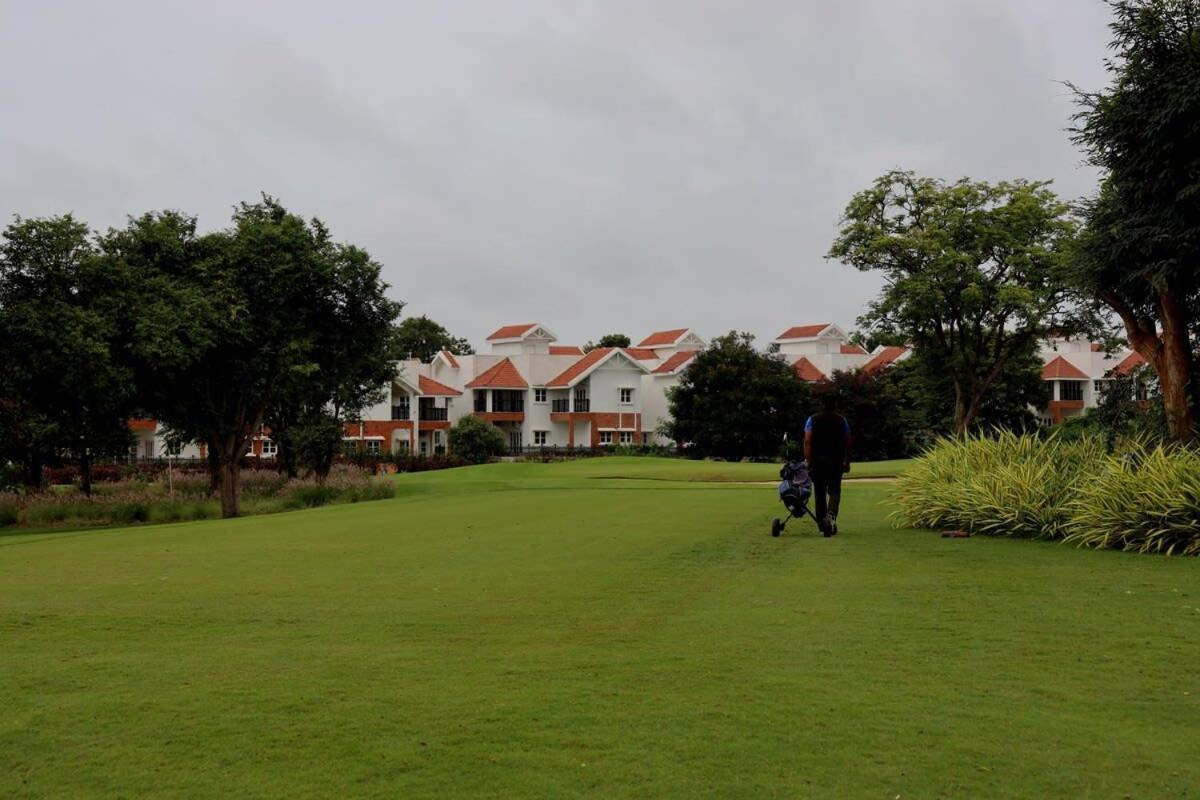 Welcome To Serenity-Luxury Villa At Prestige Augusta Golf Village Bangalore Exterior photo