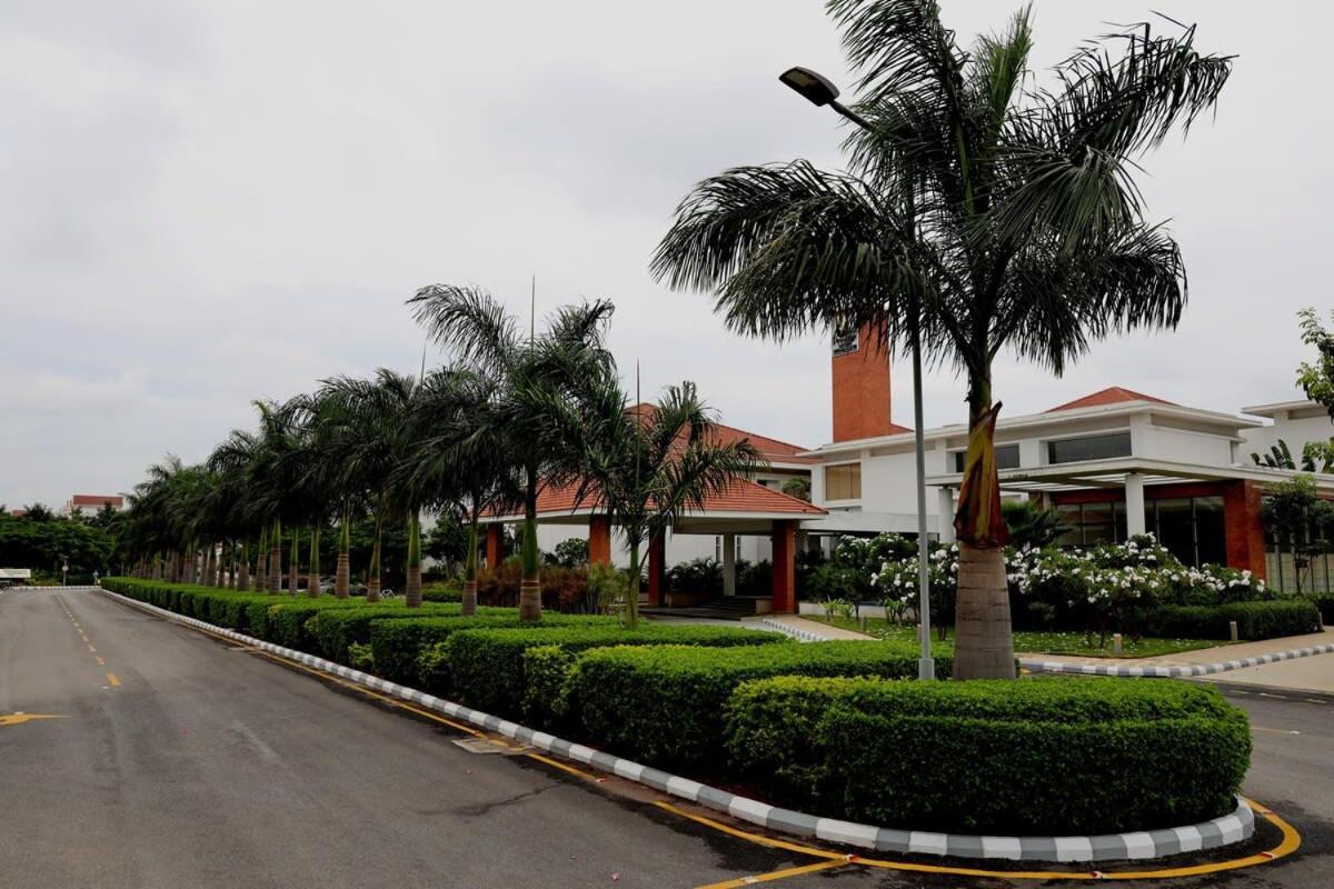 Welcome To Serenity-Luxury Villa At Prestige Augusta Golf Village Bangalore Exterior photo